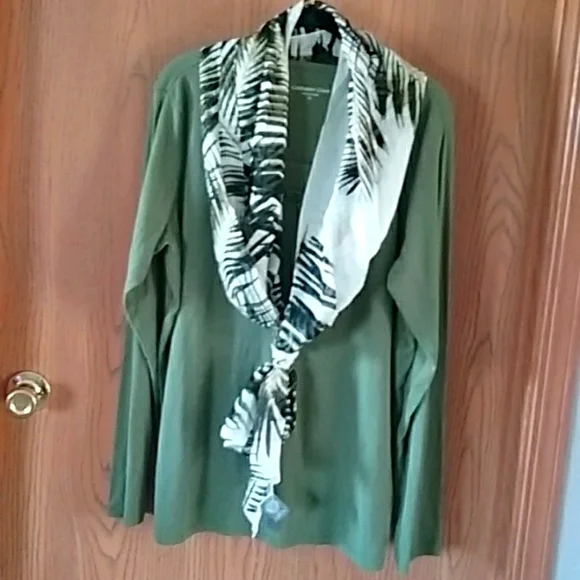 Cold Water Creek top - Picture 4 of 7